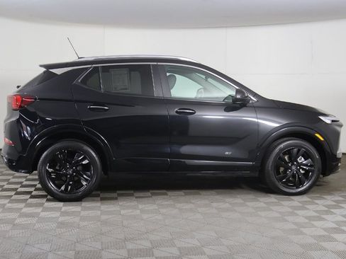 Used 2025 Buick Encore GX Sport Touring FWD image 16