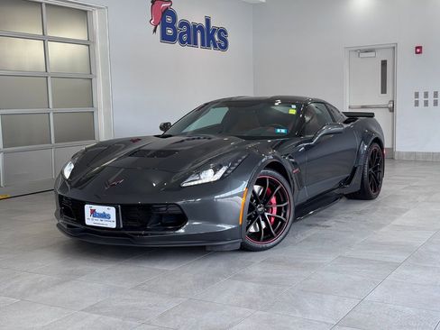 Used 2019 Chevrolet Corvette Grand Sport image 2