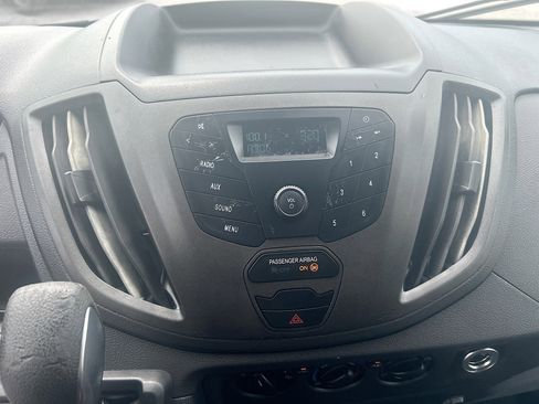 Used 2019 Ford Transit 250 130 Low Roof w/ Exterior Upgrade Package image 17