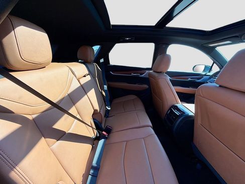 New 2025 Cadillac XT5 Premium Luxury w/ Technology Package image 28