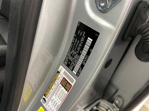 Used 2024 Toyota Grand Highlander XLE image 41