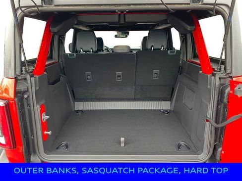 New 2024 Ford Bronco Outer Banks w/ Sasquatch Package image 5