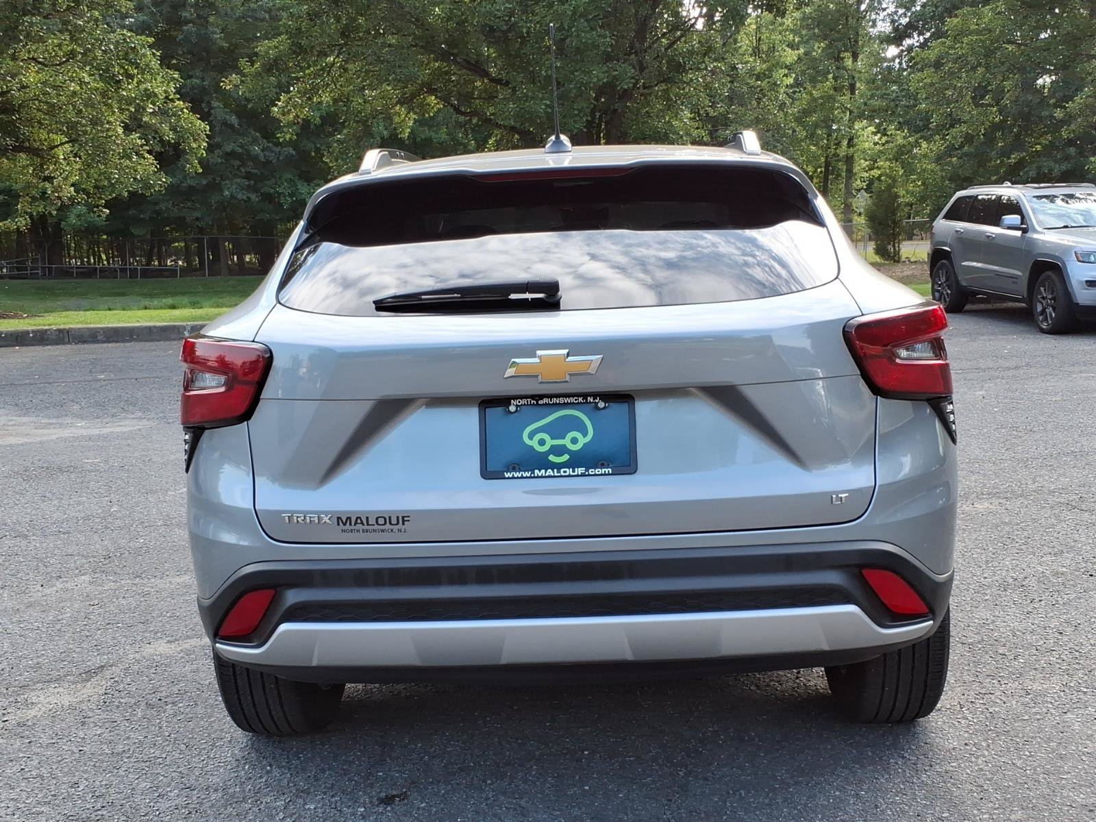 Certified 2024 Chevrolet Trax LT w/ Driver Confidence Package FWD image 6