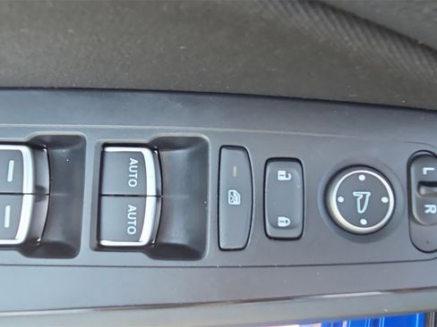 Used 2023 Honda Civic Sport image 30