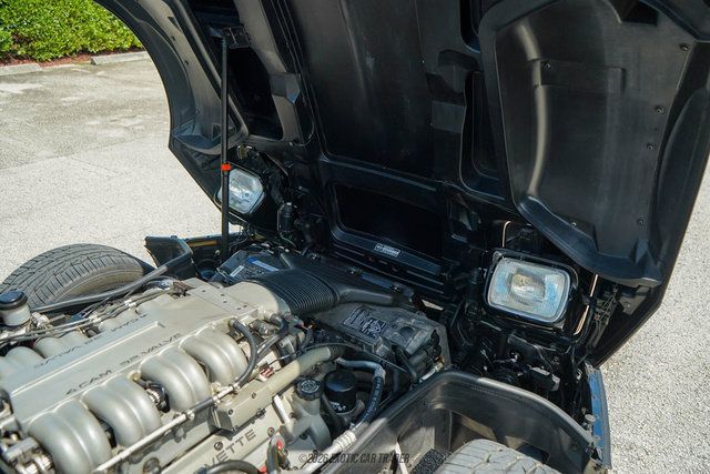 Used 1990 Chevrolet Corvette ZR-1 RWD image 31
