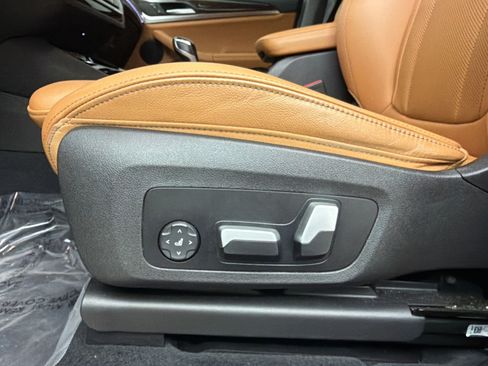 Used 2023 BMW X3 xDrive30i w/ Premium Package AWD/4WD image 16