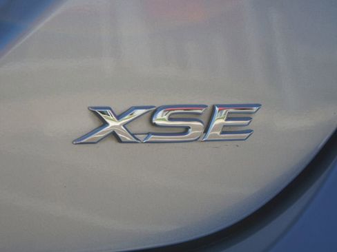 Used 2023 Toyota Camry XSE image 17