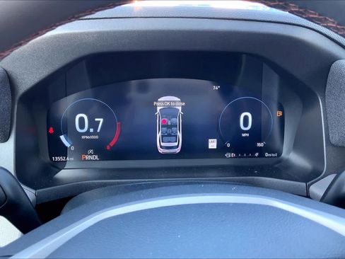 Certified 2025 Ford Explorer Active image 26