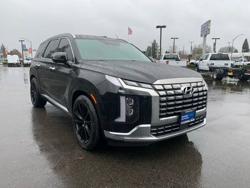 Certified 2023 Hyundai Palisade Calligraphy image 8