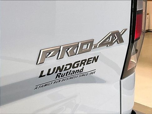 Used 2023 Nissan Frontier PRO-4X w/ Pro Convenience Package AWD/4WD image 26