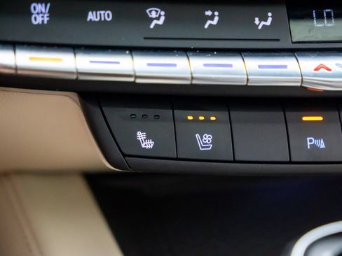 Certified 2022 Cadillac CT4 Premium Luxury AWD/4WD image 26