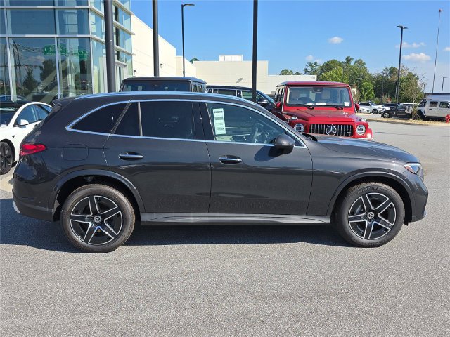 New 2026 Mercedes-Benz GLC 300 4MATIC image 2