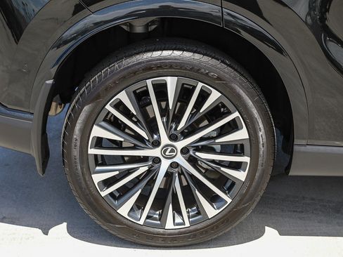 Used 2024 Lexus RX 350 Premium Plus FWD image 11