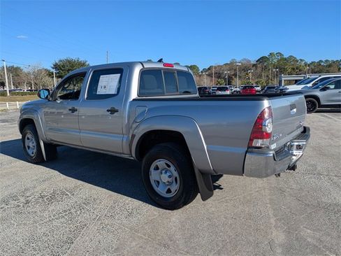 Used 2015 Toyota Tacoma PreRunner image 7