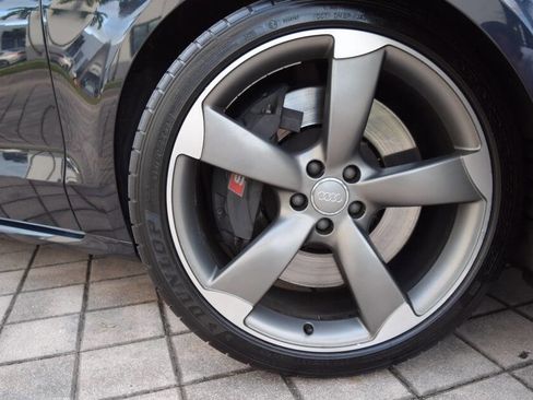 Used 2015 Audi S8 image 89