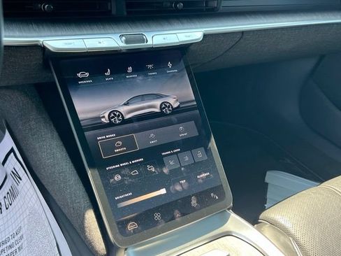 Used 2022 Lucid Air Grand Touring AWD/4WD image 18