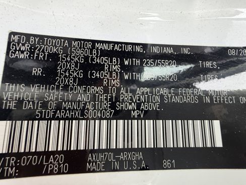 Used 2020 Toyota Highlander Platinum image 24