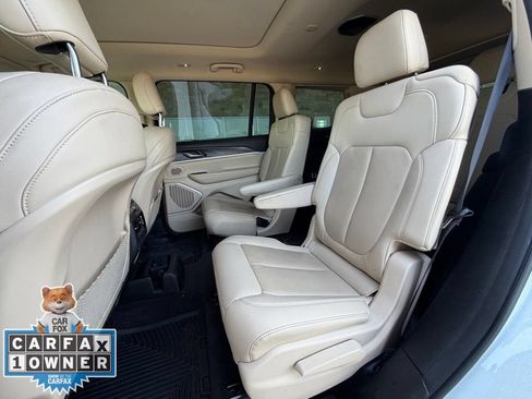 Used 2021 Jeep Grand Cherokee L Limited AWD/4WD image 23