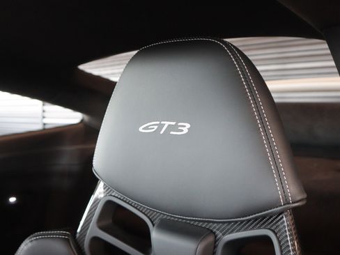 Certified 2022 Porsche 911 GT3 image 6