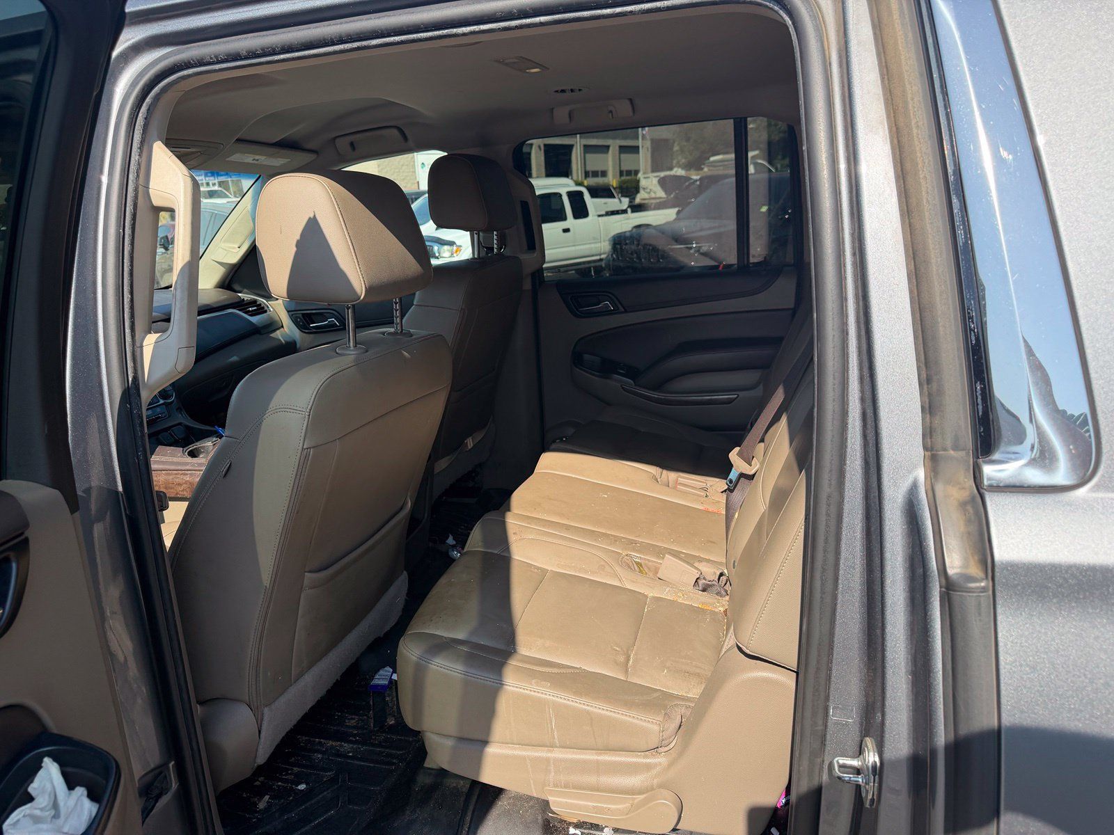 Used 2018 Chevrolet Suburban LT AWD/4WD image 12