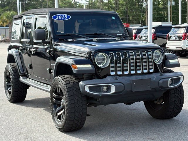 Used 2018 Jeep Wrangler Unlimited Sahara AWD/4WD image 7