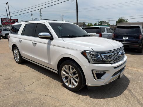 Used 2019 Ford Expedition Max Platinum RWD image 7