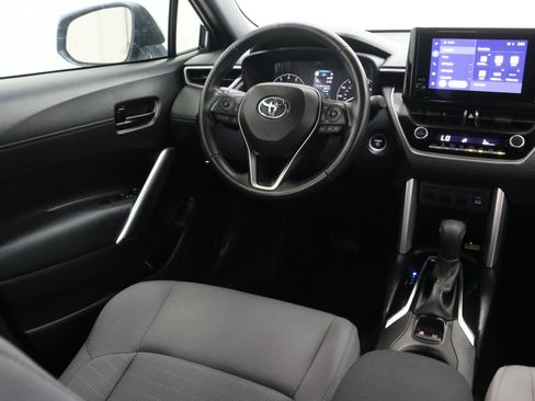 Used 2023 Toyota Corolla Cross AWD Hybrid image 29