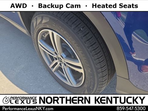 Used 2020 Mercedes-Benz GLC 300 4MATIC image 1