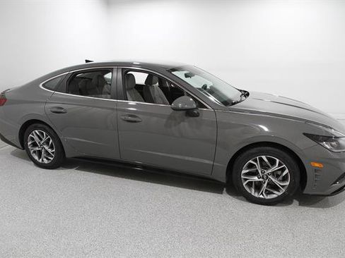 Used 2020 Hyundai Sonata SEL image 1