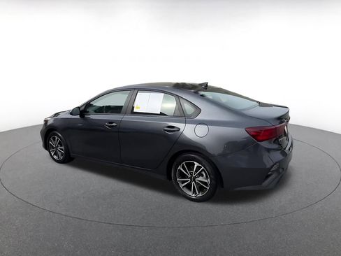 Used 2023 Kia Forte LXS w/ LXS Technology Package image 10