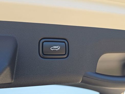 New 2026 Kia Sportage EX image 11