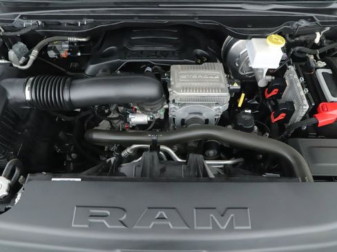 Certified 2022 RAM 1500 Laramie image 19