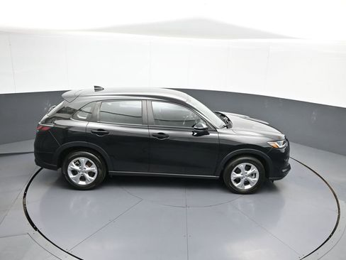 Certified 2023 Honda HR-V LX image 35