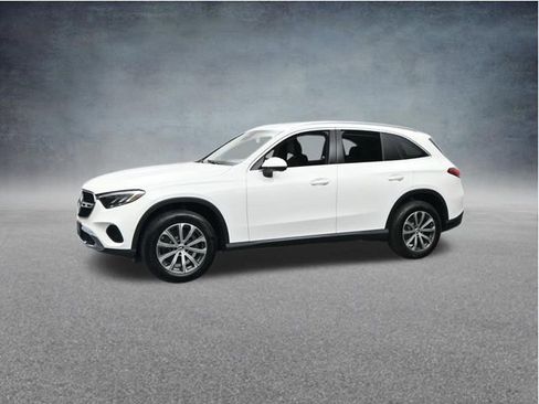 Used 2024 Mercedes-Benz GLC 300 image 6