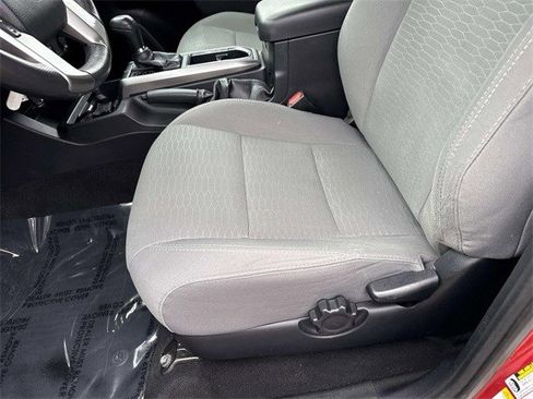 Used 2018 Toyota Tacoma SR5 image 15