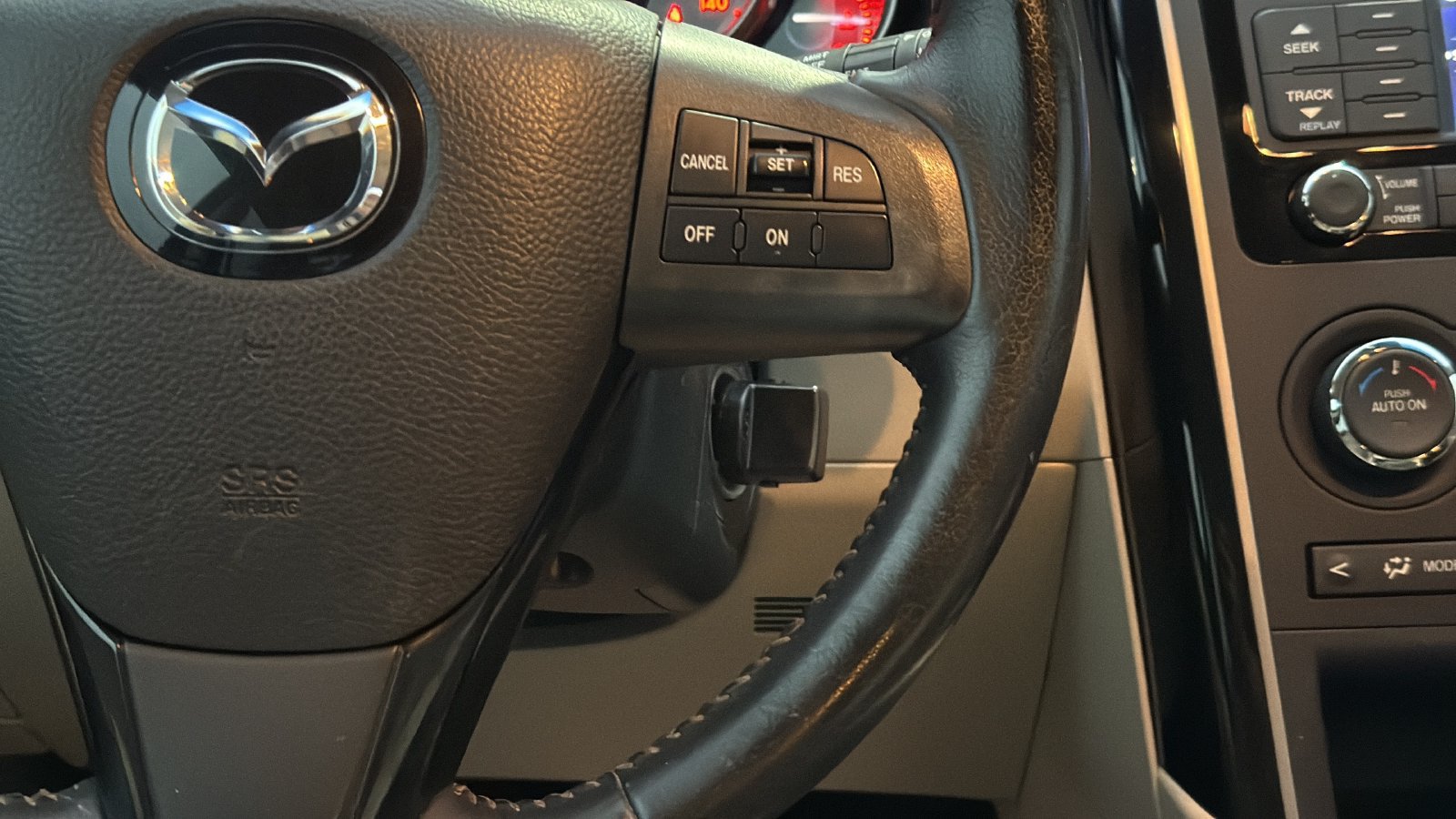 Used 2011 MAZDA CX-9 Touring w/ Moonroof & Bose Audio Pkg FWD image 15