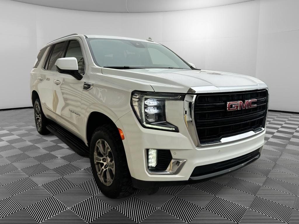Used 2024 GMC Yukon SLE AWD/4WD image 3