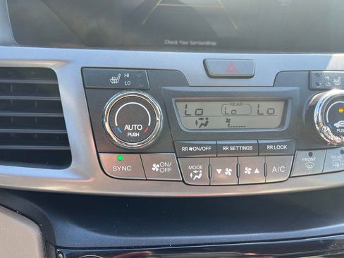 Used 2016 Honda Odyssey EX-L image 11