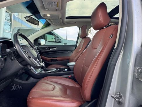 Used 2017 Ford Edge Titanium w/ Equipment Group 301A image 19