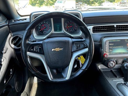 Used 2015 Chevrolet Camaro LT w/ Rear Vision Package image 5