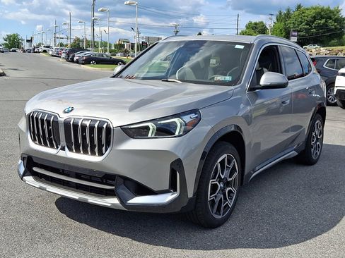 New 2026 BMW X1 xDrive28i w/ Technology Package AWD/4WD image 2
