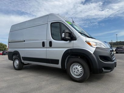 New 2026 RAM ProMaster 2500 w/ Convenience Group