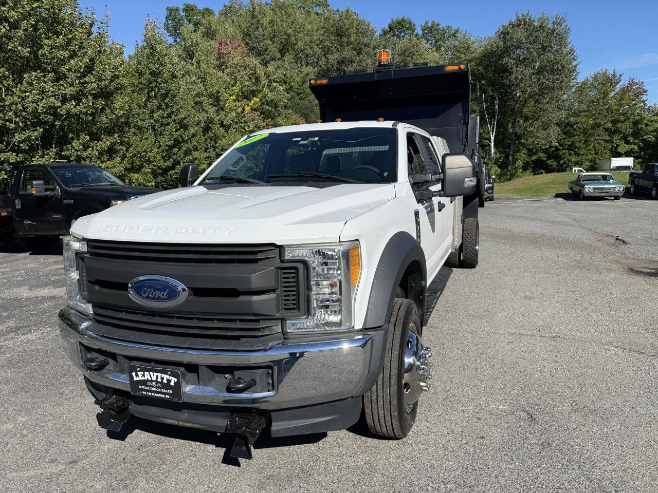 Used 2017 Ford F450 XL w/ Power Equipment Group AWD/4WD image 2