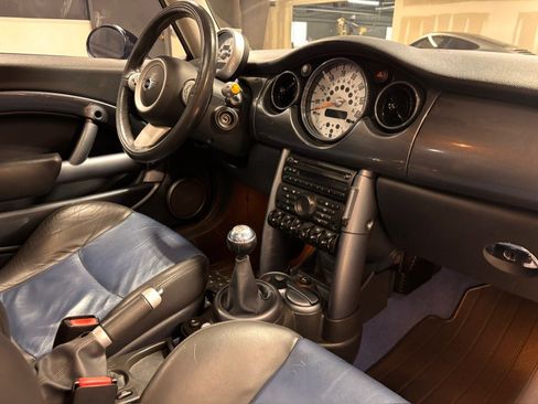 Used 2005 MINI Cooper S image 6