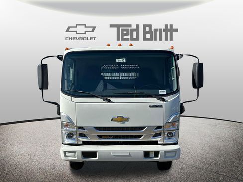 New 2024 Chevrolet Low Cab Forward image 6