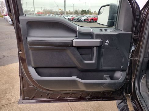 Used 2019 Ford F150 XLT w/ Equipment Group 302A Luxury image 22