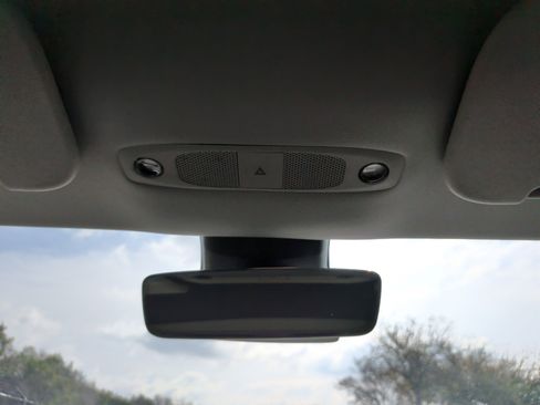 Used 2021 Tesla Model 3 Standard Range Plus image 25