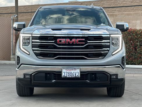 Certified 2023 GMC Sierra 1500 SLT w/ SLT Premium Package image 9