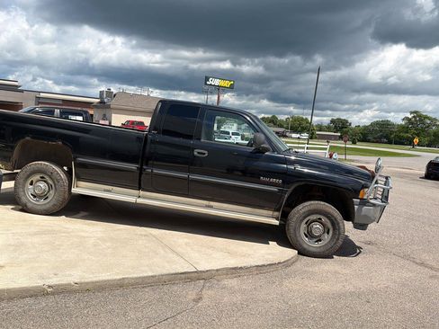 Used 1999 Dodge Ram 2500 Truck 4x4 Quad Cab image 4