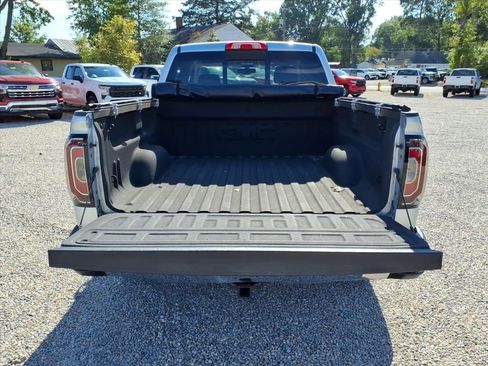 Used 2017 GMC Sierra 1500 SLT w/ SLT Premium Package image 30
